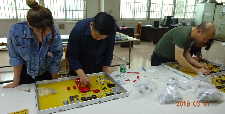 Production Photos CMC Ferrari 250 GTO parts display board