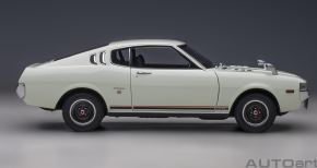 Autoart Toyota Celica Liftback 2000GT (RA25) 1973 blanc