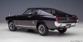 Autoart Toyota Celica Liftback 2000GT (RA25) 1973, violet foncé métallisé