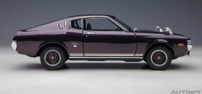 Autoart Toyota Celica Liftback 2000GT (RA25) 1973, violet foncé métallisé