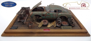 CMC Aston Martin Diorama Trouver dans une grange