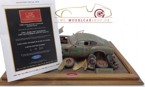 CMC Aston Martin Diorama Trouver dans une grange