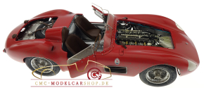 CMC Bundle Maserati 300S Dirty Hero ® Inklusive Motor, 2 Figuren, Miniaturversion des Modell-Awards und exklusiver Vitrine