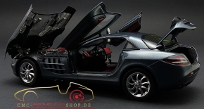 CMC Mercedes-Benz SLR McLaren, Grau Metallic, Leder rot